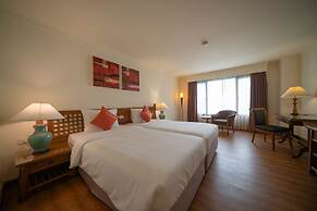 Silom Serene, a Boutique Hotel