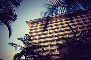 InterContinental Phoenicia Beirut by IHG