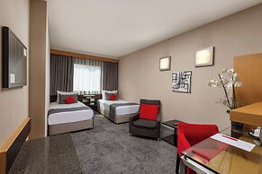 Nippon Hotel
