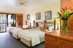 Palm Royale Cairns