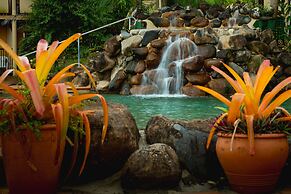 Palm Royale Cairns