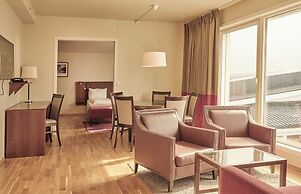 Sola Strand Hotel