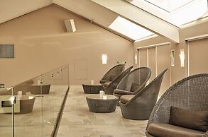 Sola Strand Hotel