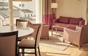 Sola Strand Hotel