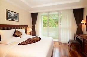Rex Hotel