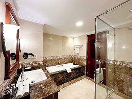 Rex Hotel