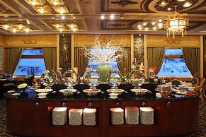 Rex Hotel
