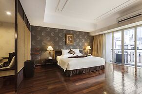 Rex Hotel