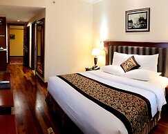 Rex Hotel