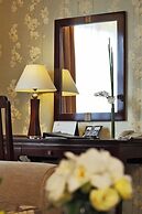 Rex Hotel