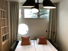 Pilot Airport Hotel