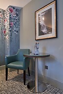 Mandolay Hotel Guildford