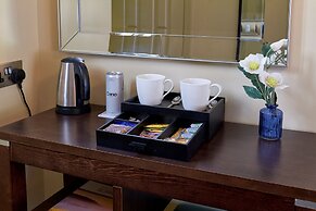 Mandolay Hotel Guildford