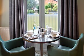 Mandolay Hotel Guildford