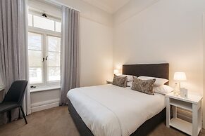 River Manor Boutique Hotel