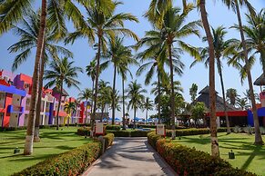 Grand Decameron Complex Bucerias, A Trademark All Inclusive