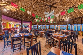 Grand Decameron Complex Bucerias, A Trademark All Inclusive