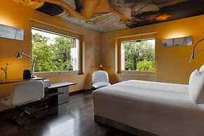 The Hotel Luzern, Autograph Collection