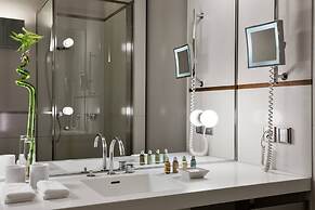The Hotel Luzern, Autograph Collection