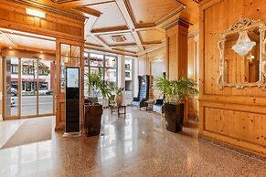 KING's HOTEL Center Superior