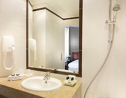 Elysees Union Hotel