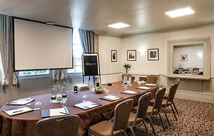 Brandshatch Place Hotel & Spa