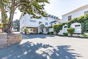 L'Horizon Beach Hotel & Spa