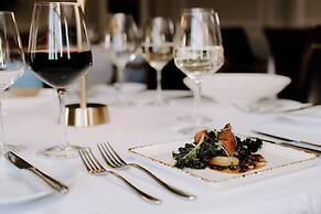 Crathorne Hall Hotel