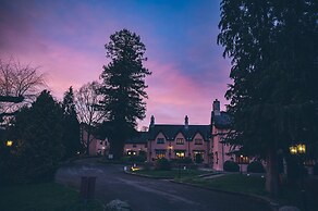 Cwrt Bleddyn Hotel & Spa