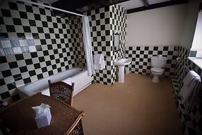 Cwrt Bleddyn Hotel & Spa