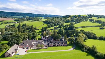 Cwrt Bleddyn Hotel & Spa