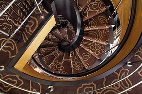 Jumeirah Emirates Towers Dubai