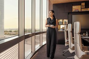 Jumeirah Emirates Towers Dubai
