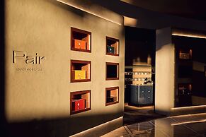Jumeirah Emirates Towers Dubai
