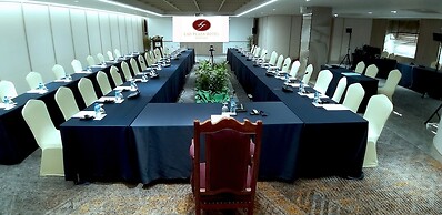 Lao Plaza Hotel