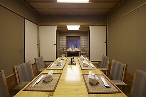 Lao Plaza Hotel