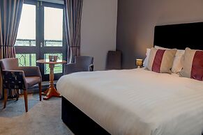 The Hillcrest Hotel