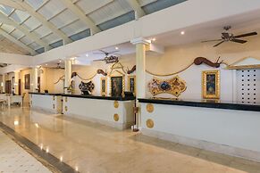 Iberostar Waves Punta Cana - All Inclusive
