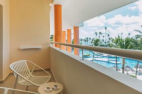 Iberostar Waves Punta Cana - All Inclusive