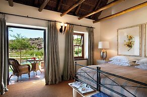 Bushmans Kloof Wilderness Reserve