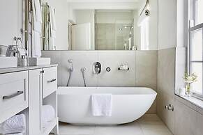 The Marine Hermanus