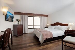 MR Hotel