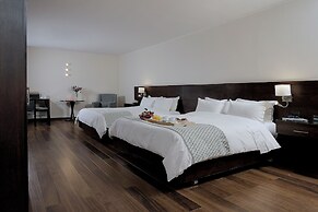 MR Hotel