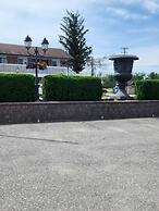 Knights Inn Lindsay