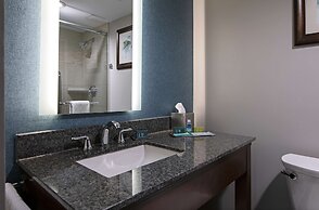 Doubletree by Hilton Hotel Kamloops