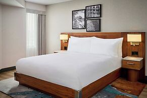 Ômage Hotel, Montreal Laval, a Tribute Portfolio Hotel