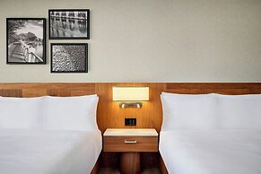 Ômage Hotel, Montreal Laval, a Tribute Portfolio Hotel