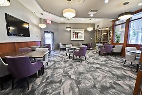 Ômage Hotel, Montreal Laval, a Tribute Portfolio Hotel