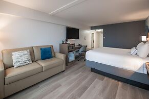 Coast Bastion Hotel