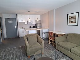 Best Western Plus Vancouver Airport Hotel